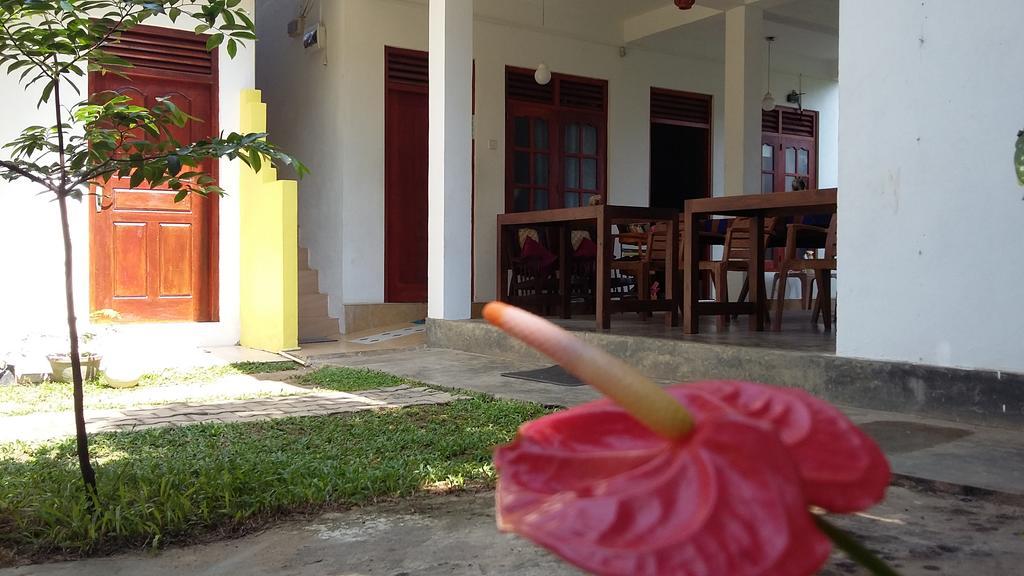 Bed and Breakfast Calidan Mirissa Exterior foto