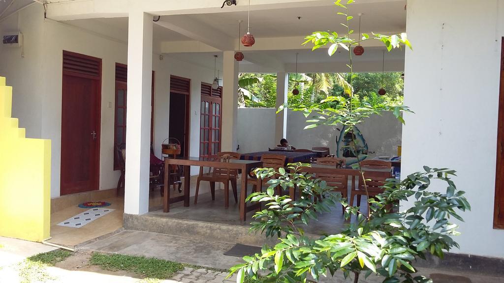 Bed and Breakfast Calidan Mirissa Exterior foto